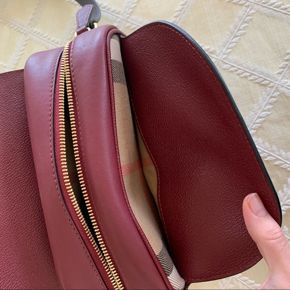 Burberry Small Buckle Crossbody - Picture 4 of 7